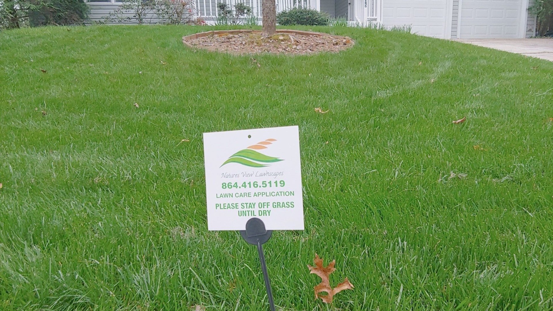 A Nature's View Lawnscapes-maintained lawn in Upstate South Carolina