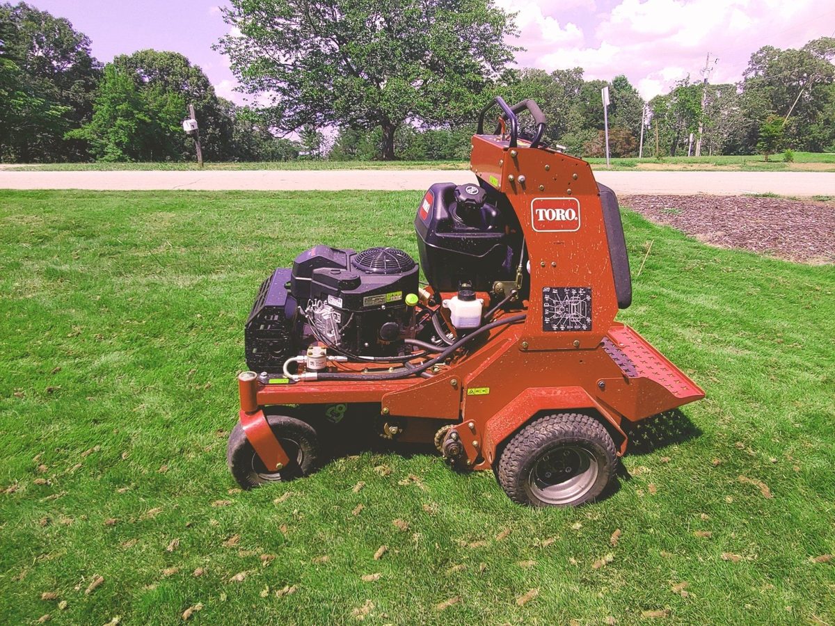 Nature's View Lawnscapes lawn transformation